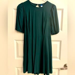 Old Navy key hole back dress